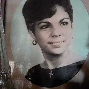 Meet your Posher, Isabel